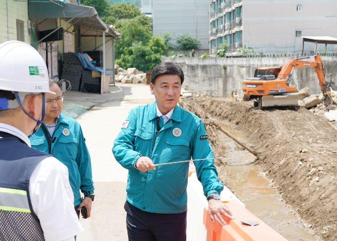 방세환 광주시장, 우기대비 재난취약지 3개소 현장점검 나서