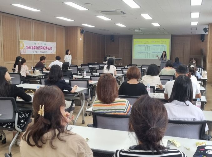 교육청, 인공지능 학습메이트 AI펭톡 활용 맞춤 영어교육확대.
