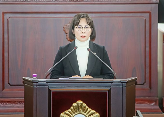 화성시의회, ‘윤석열 탄핵심판 청구 인용 결의안’ 본회의 통과