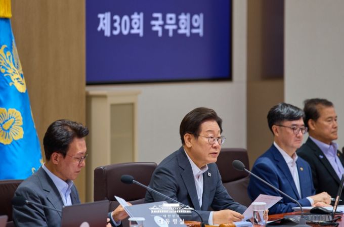 이 대통령 "돌봄 사각지대 최소화 등 어린이 안전대책 점검" 주문
