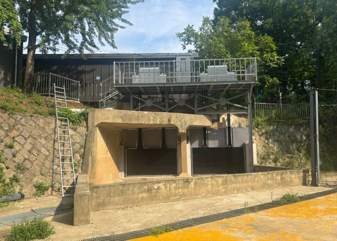 지난 7월 새로 설치된 철산배수펌프장 유입수문.