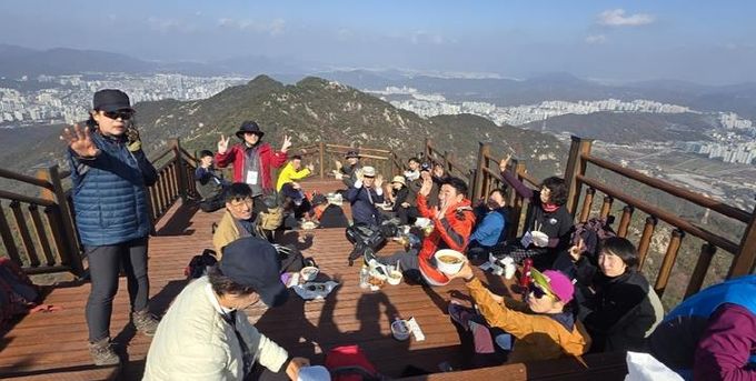 의정부시, 수락산 기차바위 전망대 및 쉼터 조성 완료…시민에 전면 개방