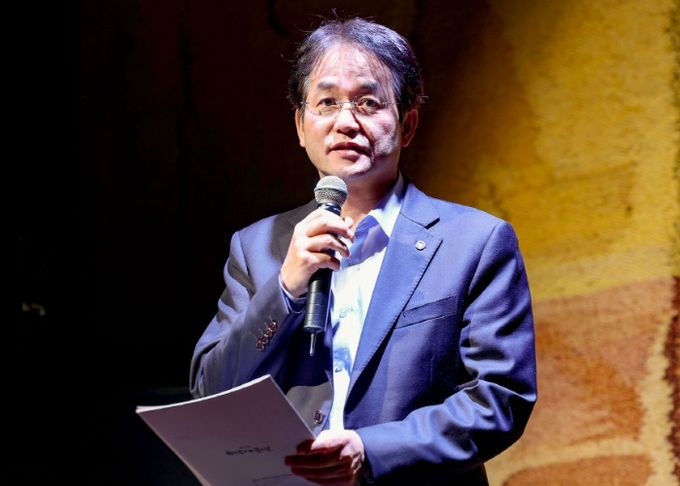 ‘제32회 고양 국악대공연’에 참석해 인사말 중인 이동환 고양특례시장