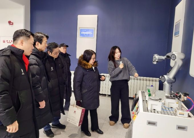 현지 로봇기업 ‘애자일 로봇’을 방문했다.