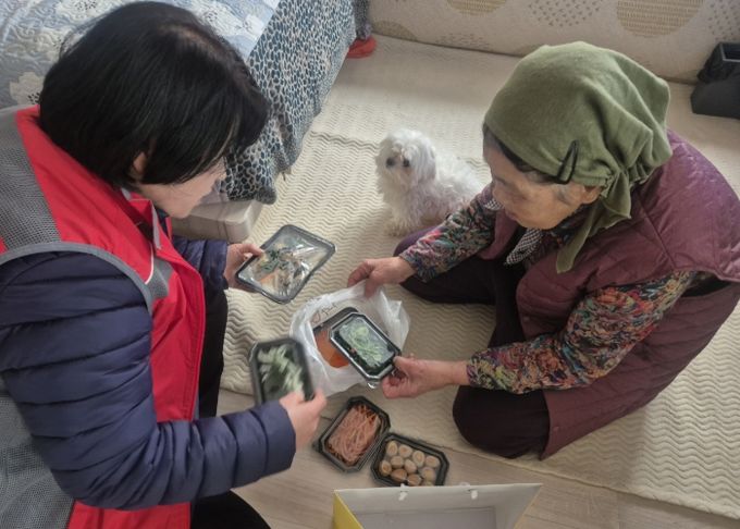 고양시 탄현1동, 저소득 가구 식사지원 ‘반찬손길’ 사업 시작