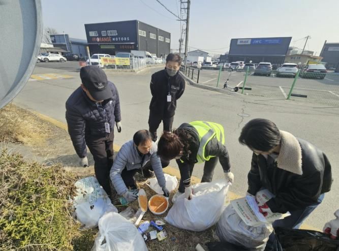 수원시 권선구 환경위생과, 평동 일대 쓰레기 혼합배출 집중 단속 및 캠페인 전개