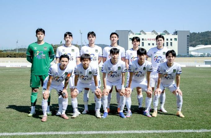 진주시민축구단, 2026 K4리그 ‘개막 3연승’ - 박미나 명예기자